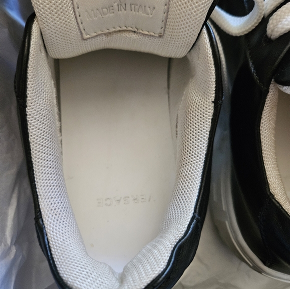 VERSACE toddler Leather sneakers with Gold Studs-worn once-s30EU - Picture 4 of 7